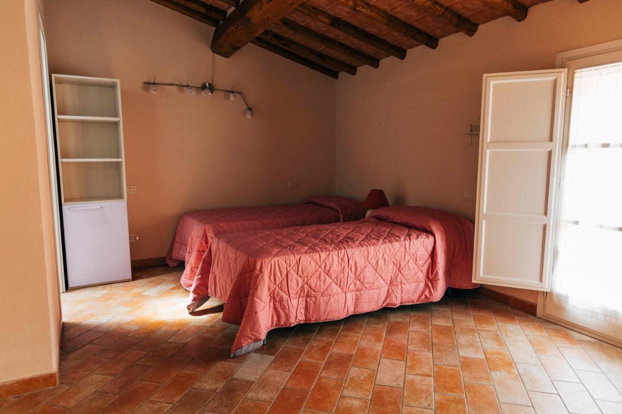 Tenuta San Giovanni Lucca - Borgo Del Locumone 外观 照片